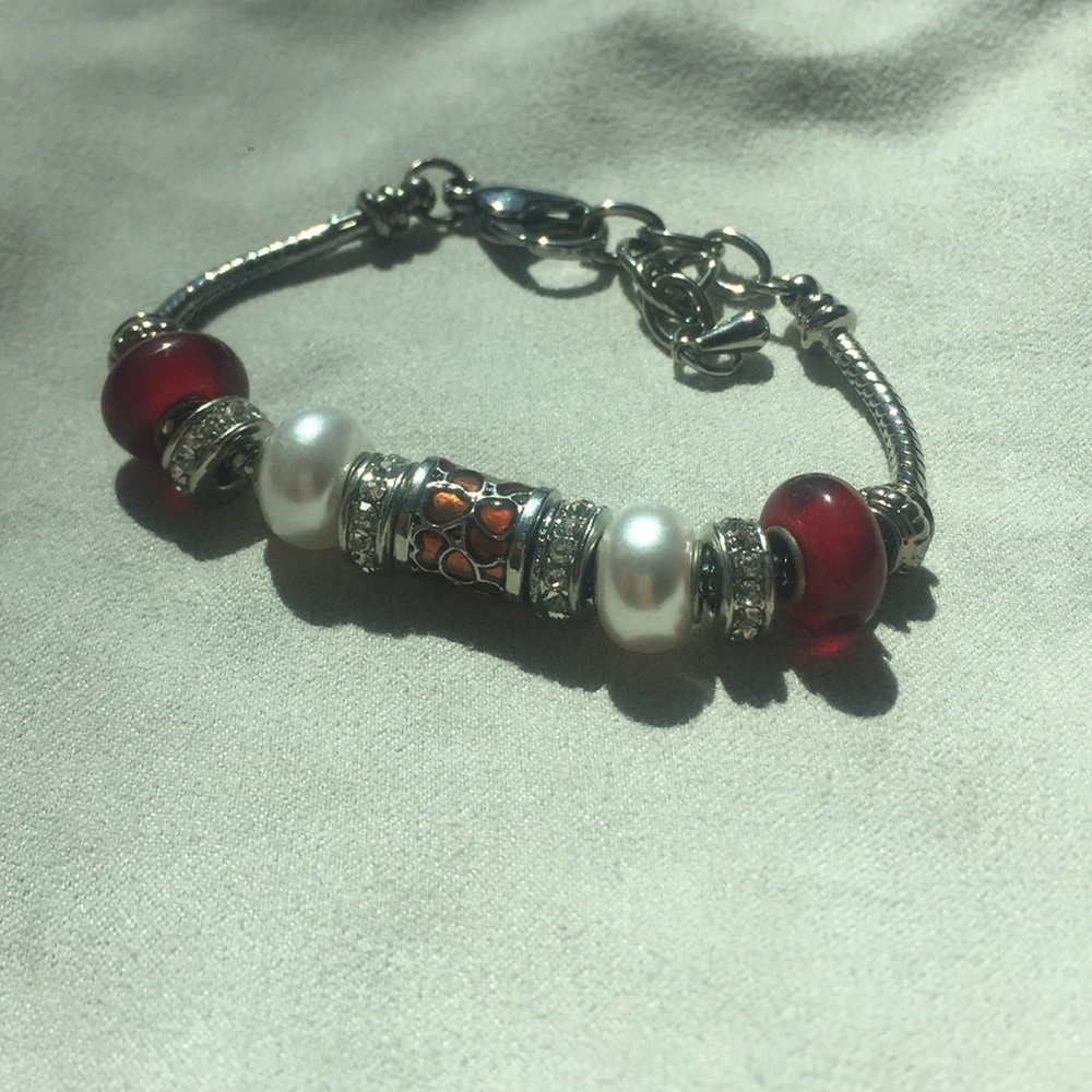 Charm bracelet